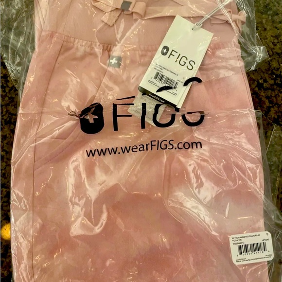 (SOLD) NWT Figs Zamora joggers in size small - Picture 1 of 1